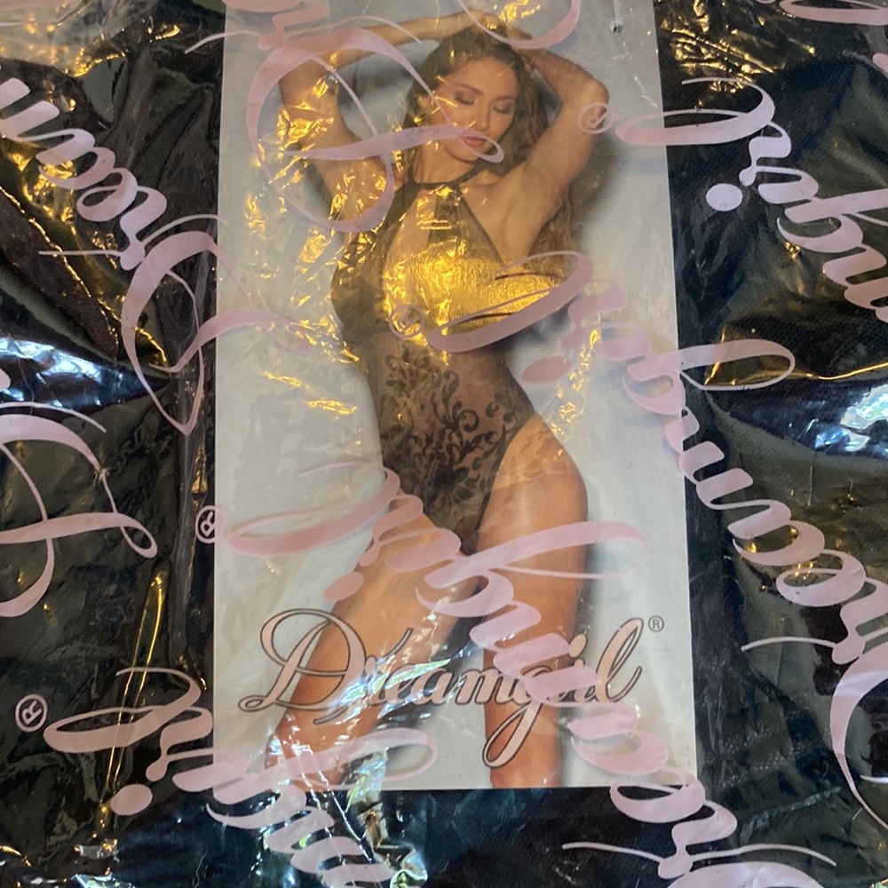 Dream Girl - Size M (3)